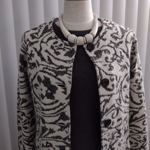 Nanette Lepore sz L Ivory & Grey floral knit unlined coat